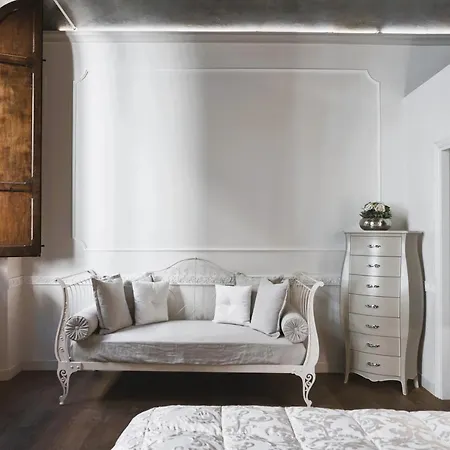 Luxury Rucellai Appartement *