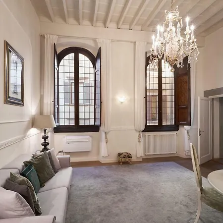 Luxury Rucellai Appartement Florence